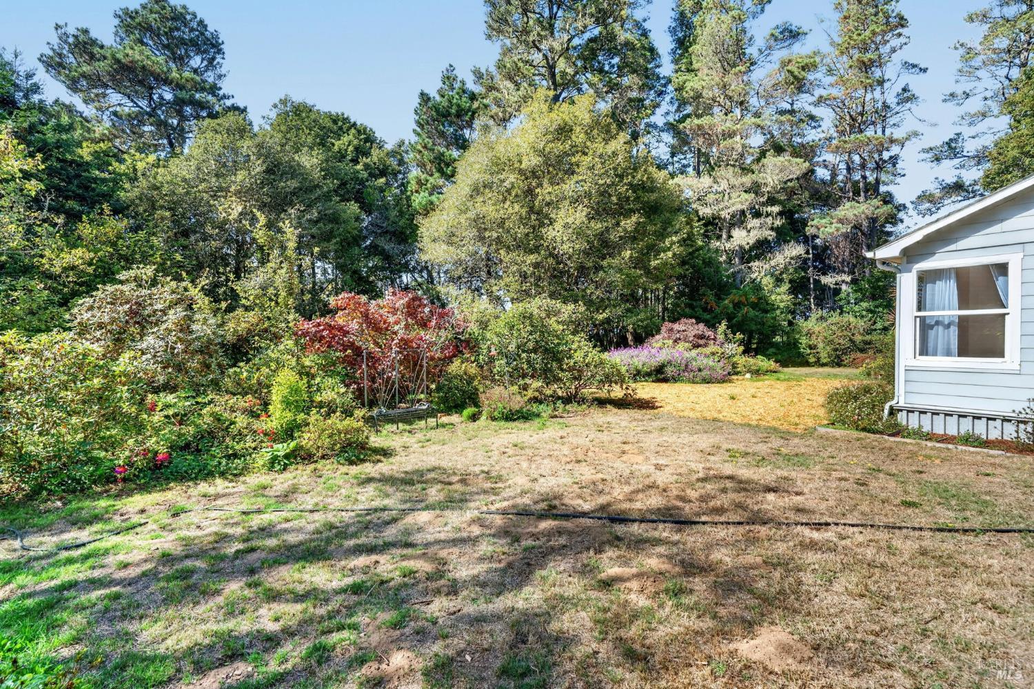 32601 Odom Lane Fort Bragg CA 95437