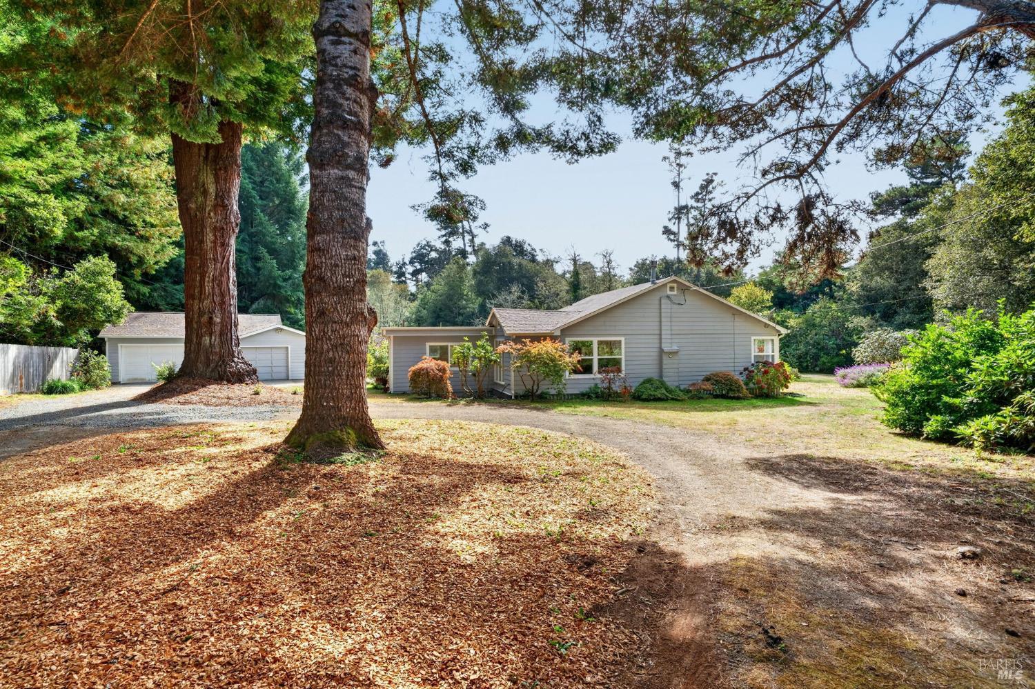 32601 Odom Lane Fort Bragg CA 95437