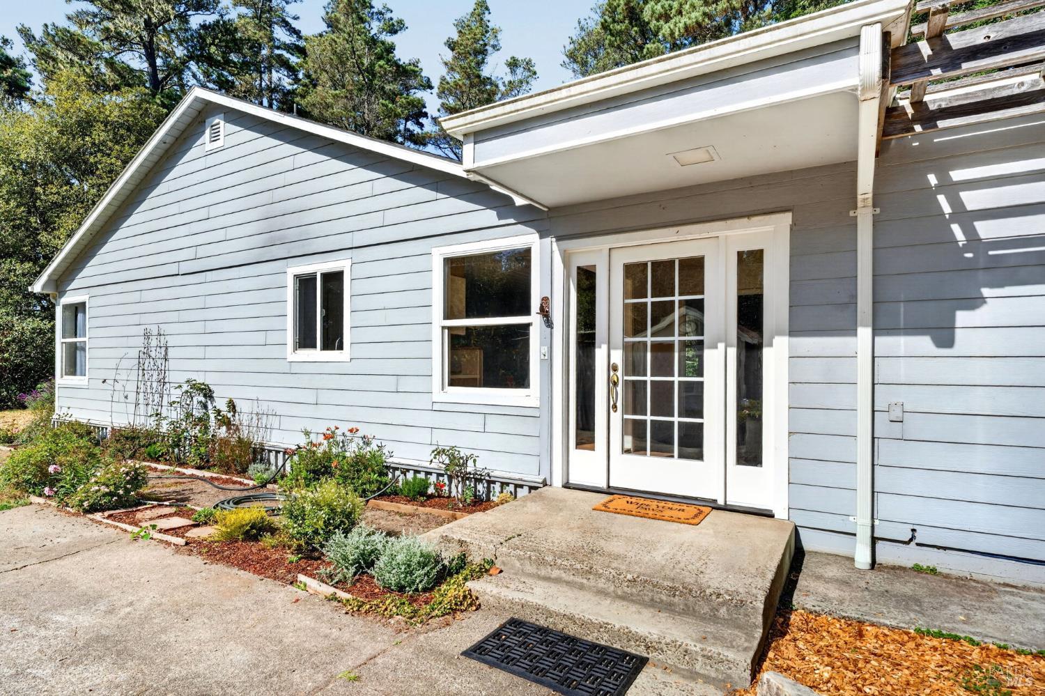 32601 Odom Lane Fort Bragg CA 95437