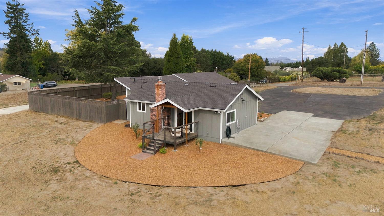 8341 Blackney Road Sebastopol CA 95472
