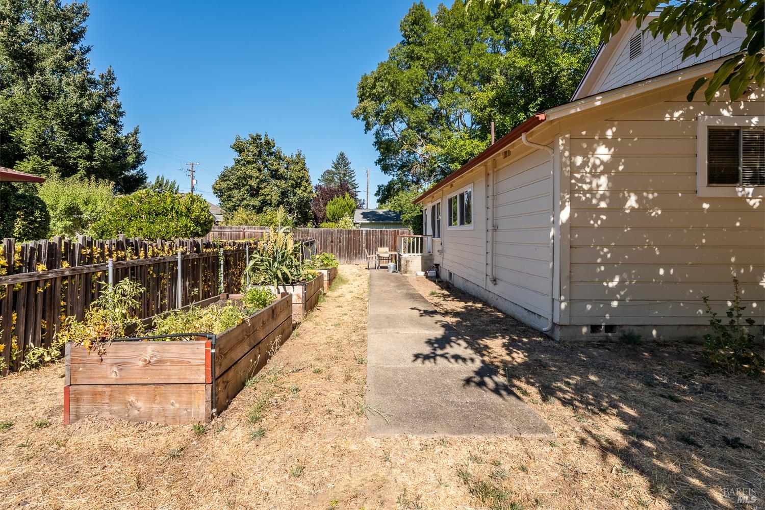 1008 W Church Street Ukiah CA 95482