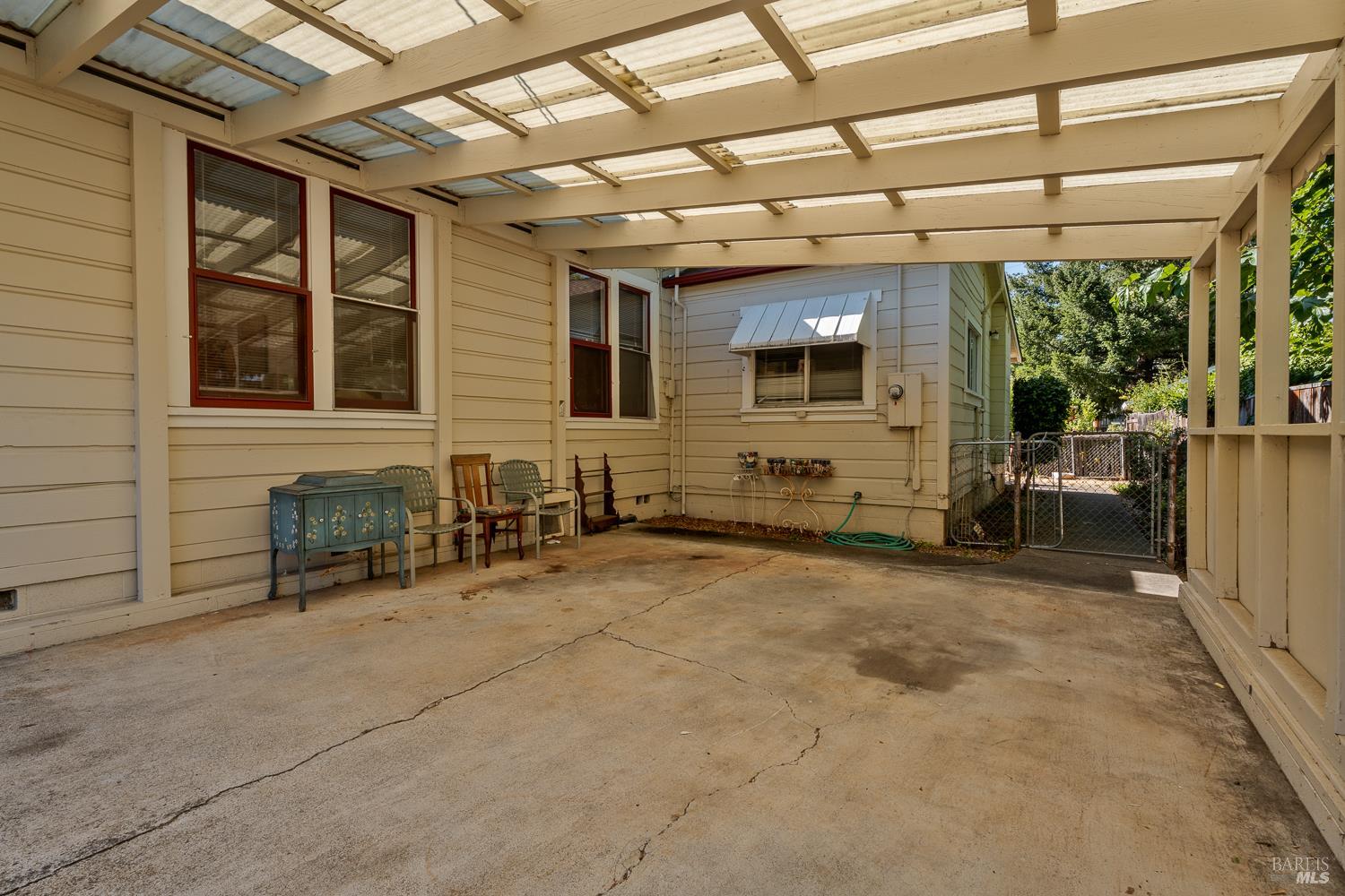 1008 W Church Street Ukiah CA 95482