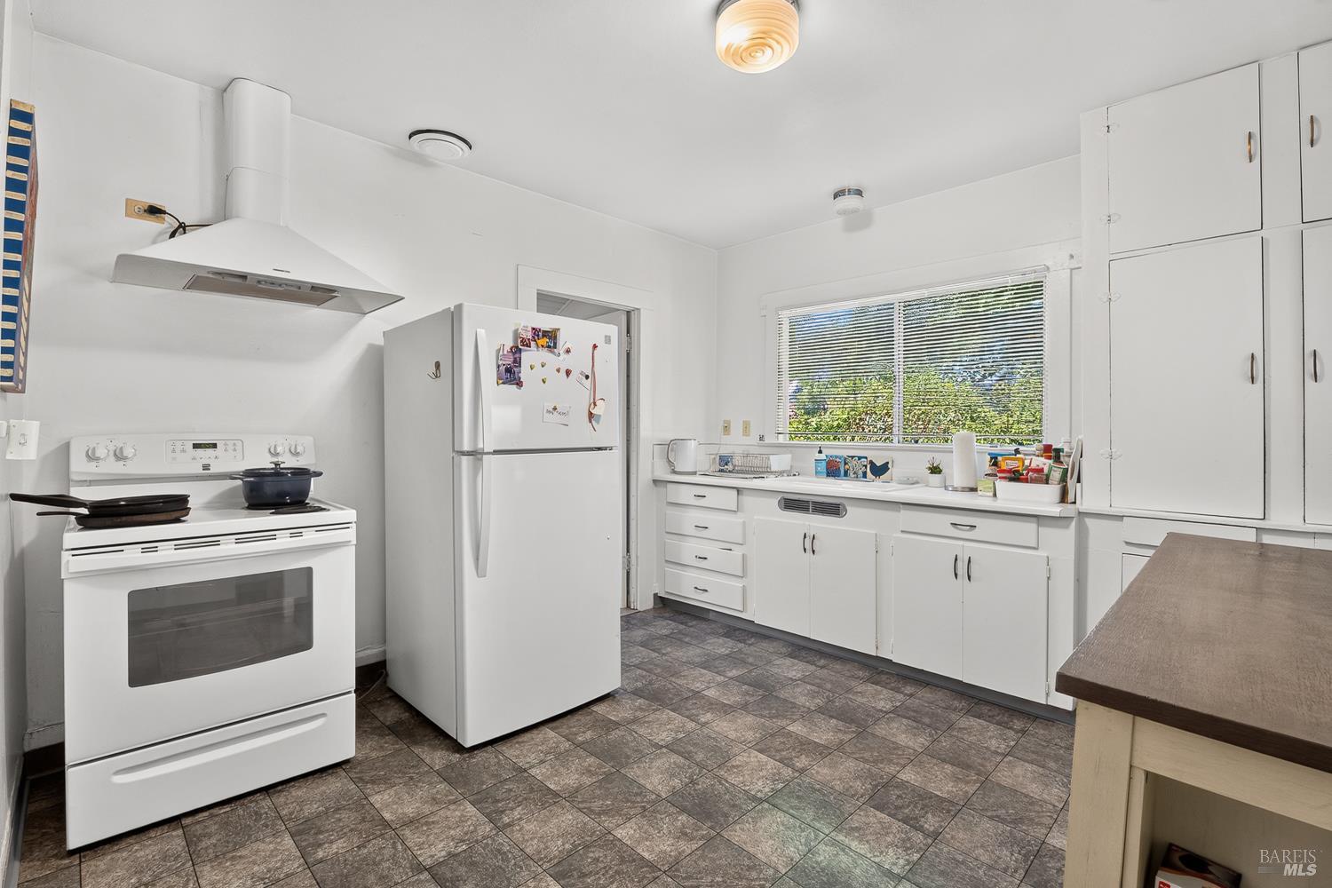 1008 W Church Street Ukiah CA 95482