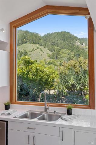 20 Lincoln Avenue Stinson Beach CA 94970