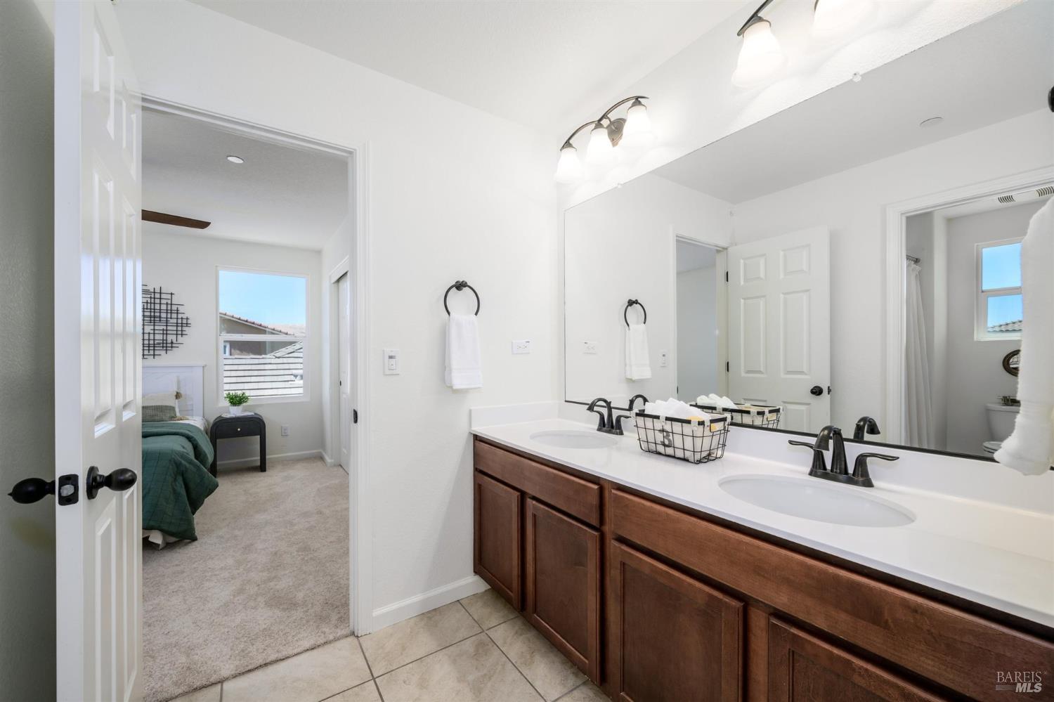 2424 Sanders Lane Fairfield CA 94533