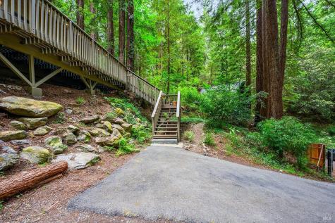 21541 Highland Terrace Monte Rio CA 95462