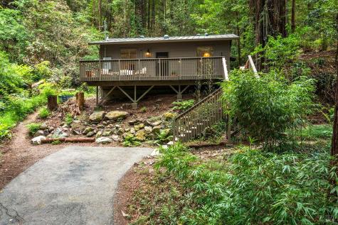 21541 Highland Terrace Monte Rio CA 95462