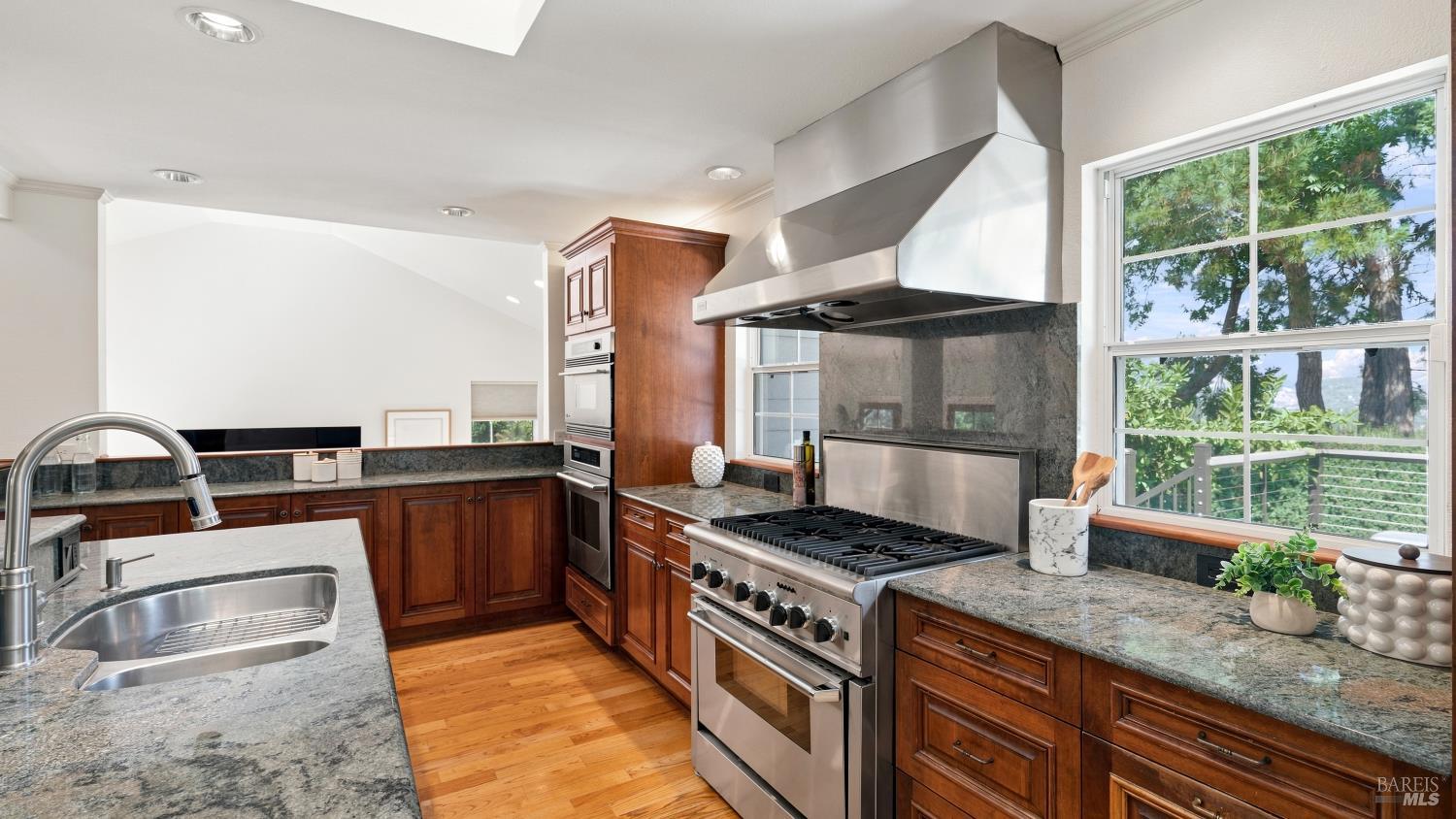 4615 Sullivan Way Santa Rosa CA 95409