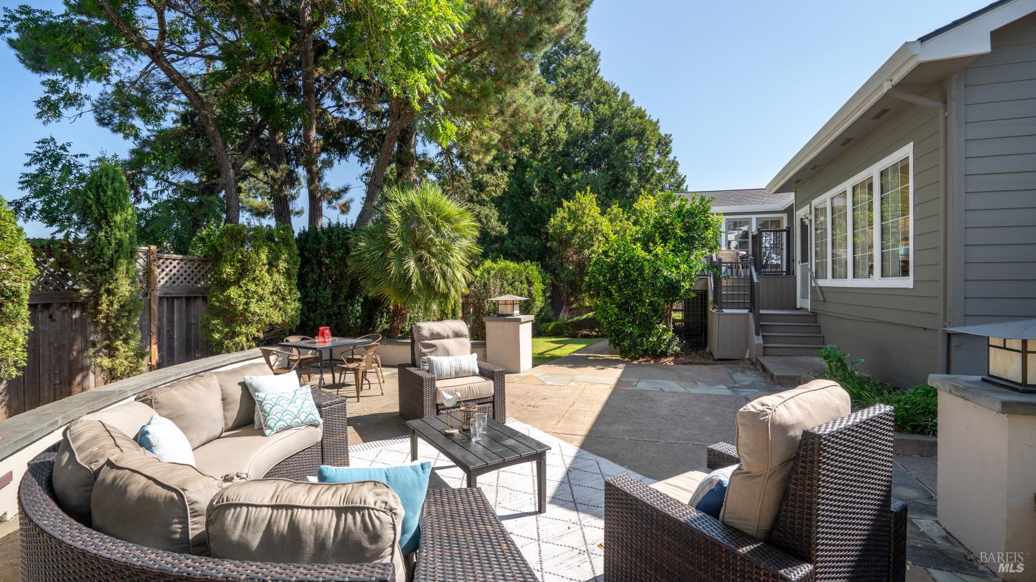 4615 Sullivan Way Santa Rosa CA 95409