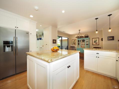 22549 River Road Geyserville CA 95441