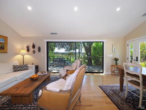 22549 River Road Geyserville CA 95441