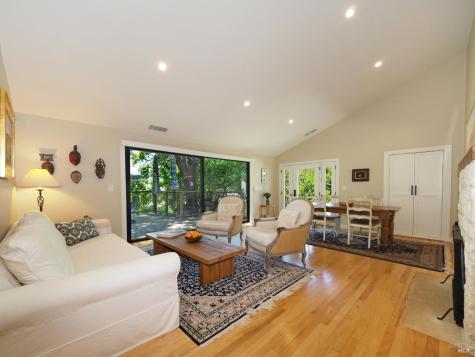 22549 River Road Geyserville CA 95441