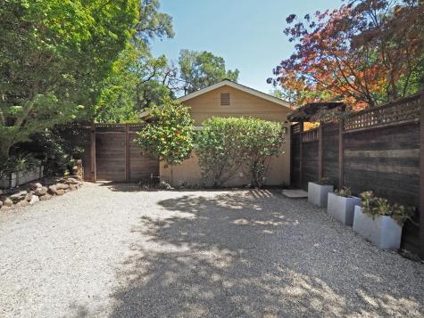 22549 River Road Geyserville CA 95441