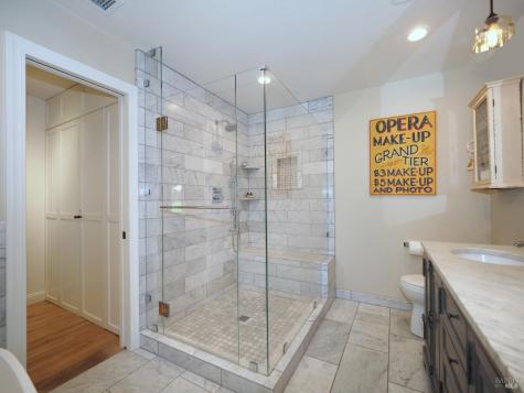 22549 River Road Geyserville CA 95441