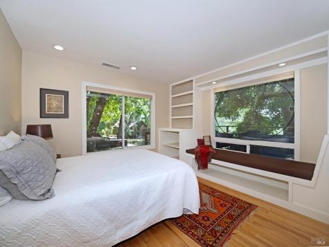 22549 River Road Geyserville CA 95441