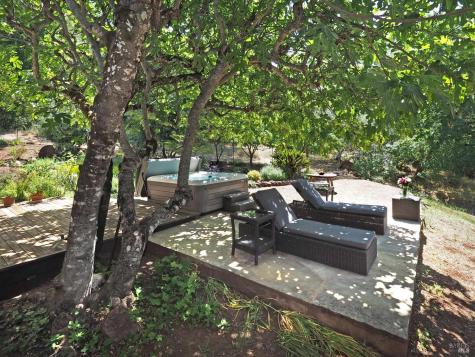 22549 River Road Geyserville CA 95441