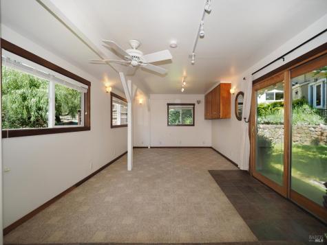 22549 River Road Geyserville CA 95441