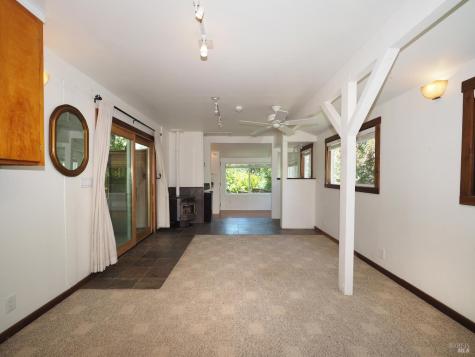 22549 River Road Geyserville CA 95441