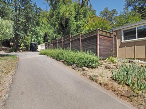 22549 River Road Geyserville CA 95441