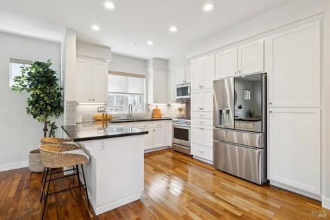 25 Wildflower Drive Corte Madera CA 94925