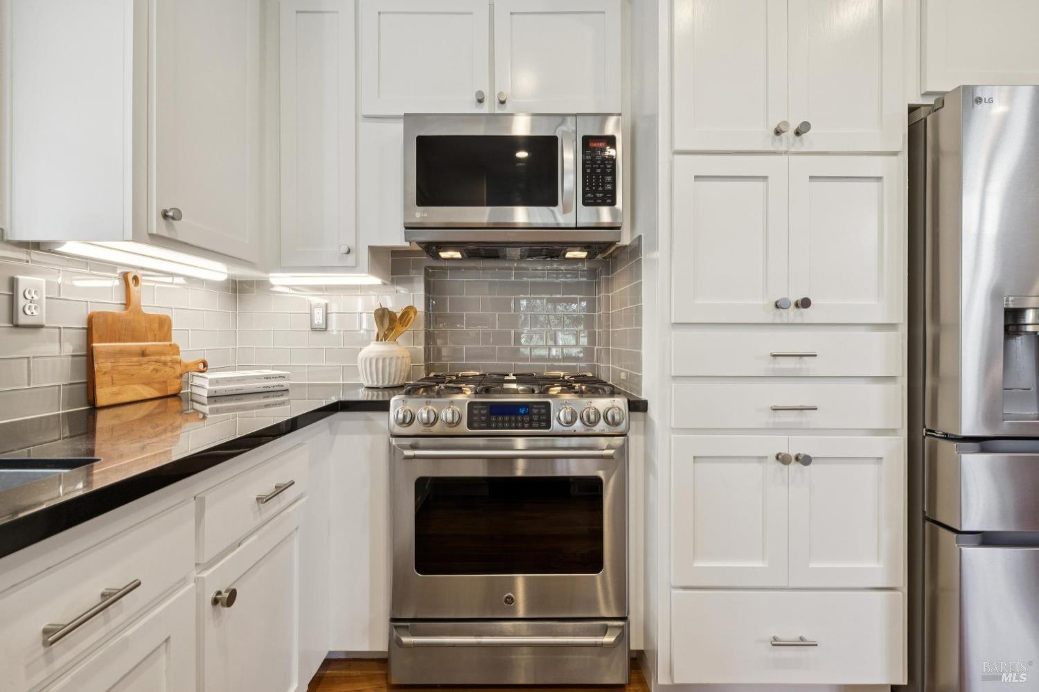 25 Wildflower Drive Corte Madera CA 94925
