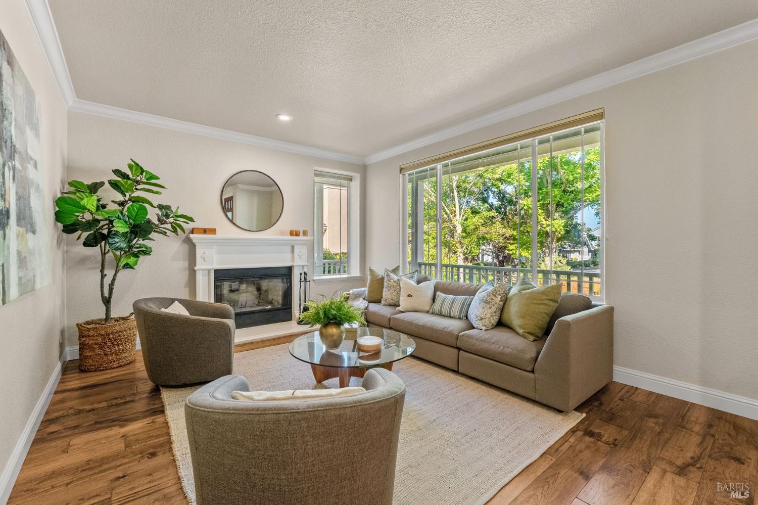 708 Hunt Avenue St. Helena CA 94574