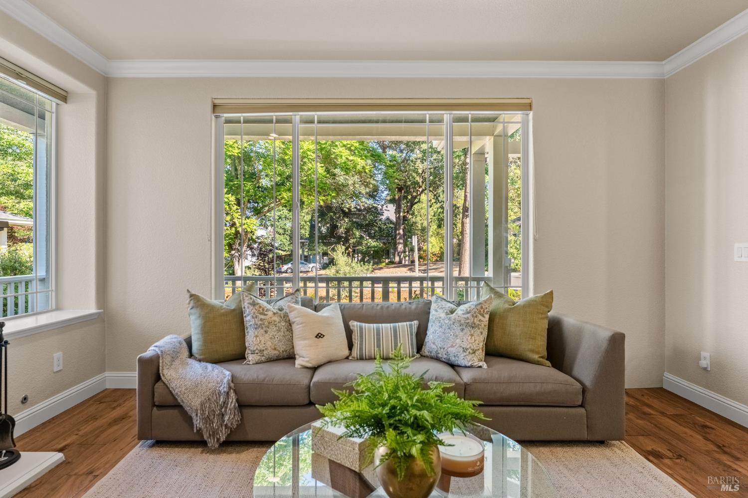708 Hunt Avenue St. Helena CA 94574