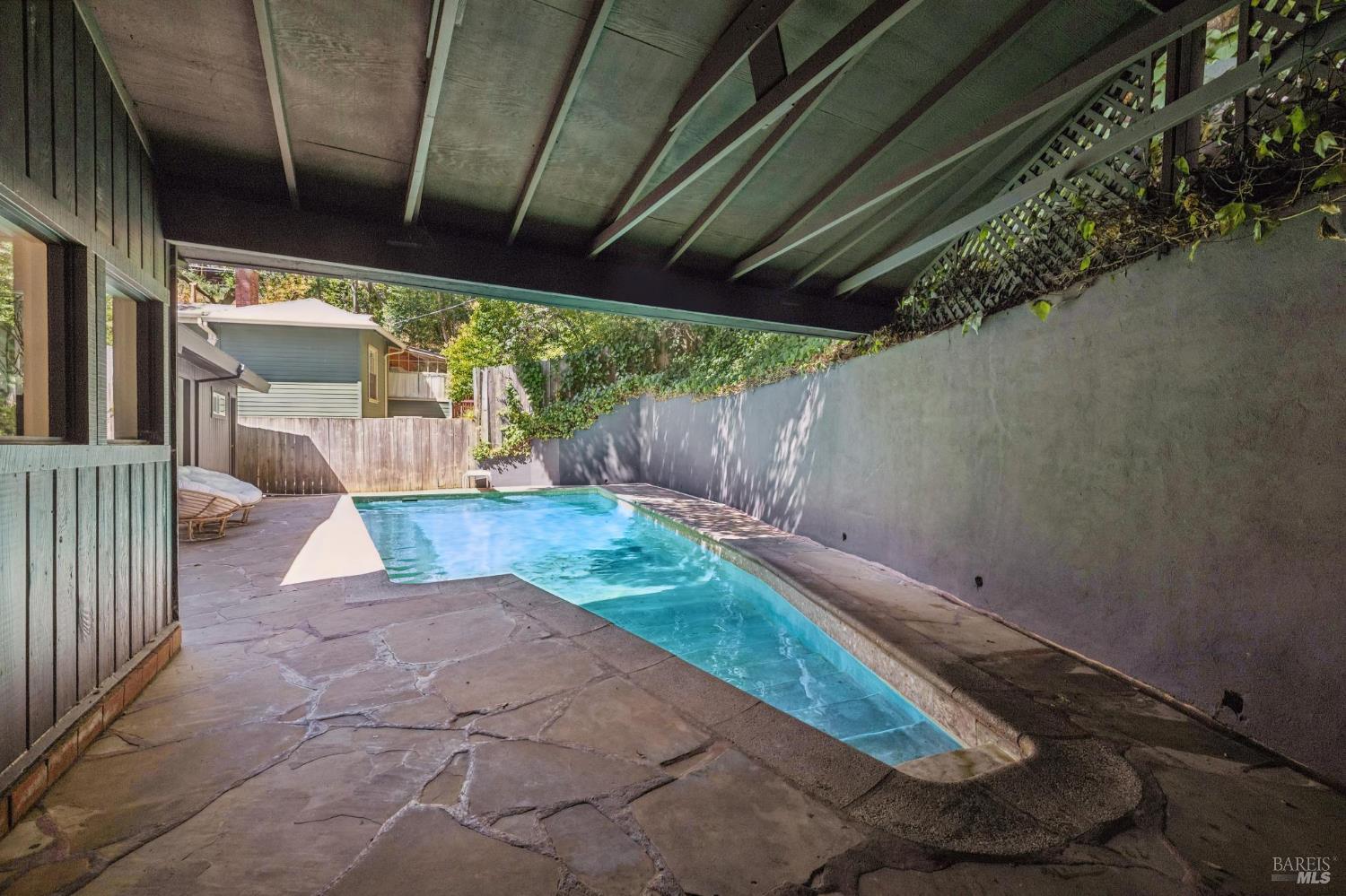 230 Cascade Drive Fairfax CA 94930