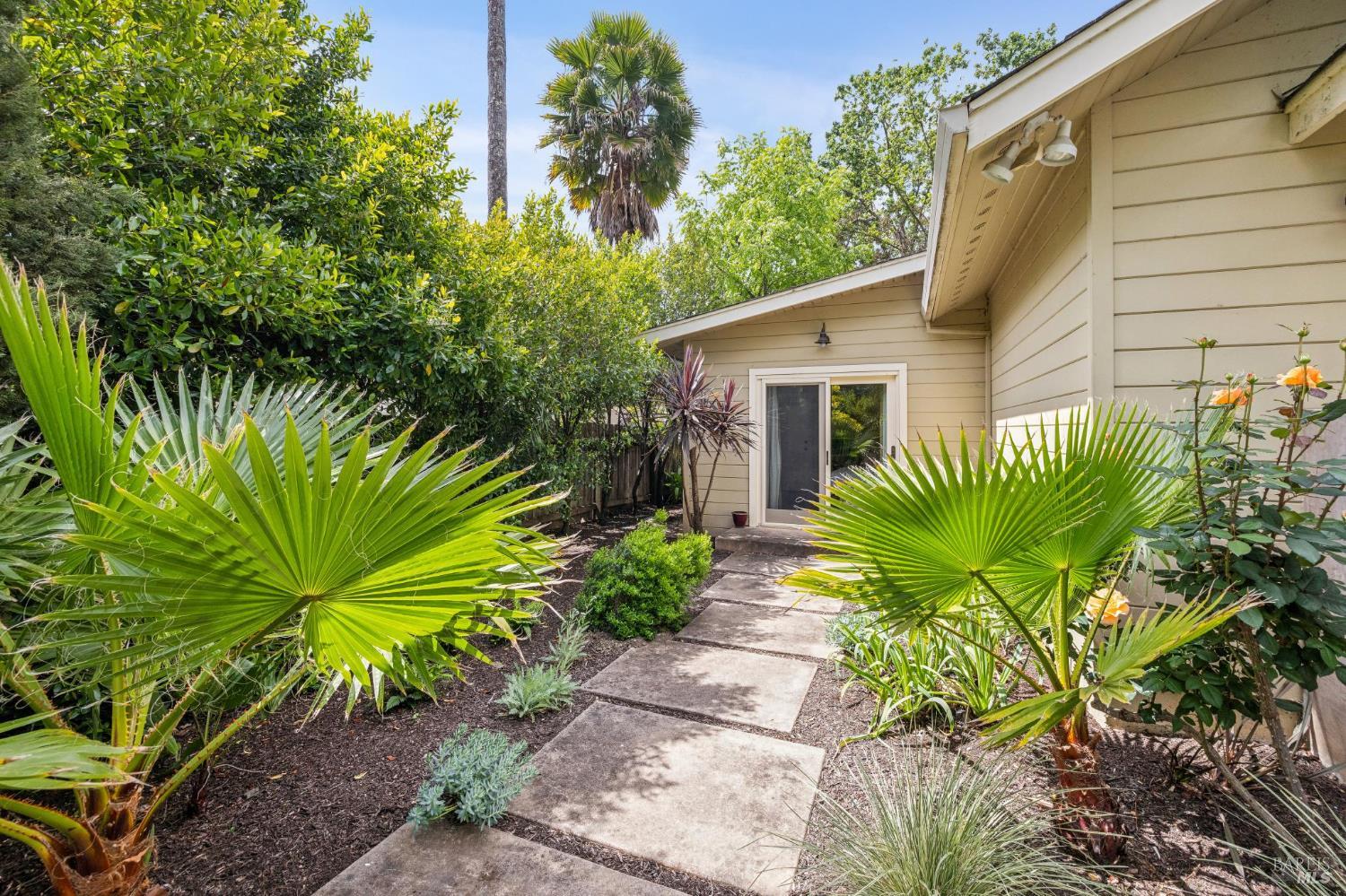 3055 Myrtledale Road Calistoga CA 94515