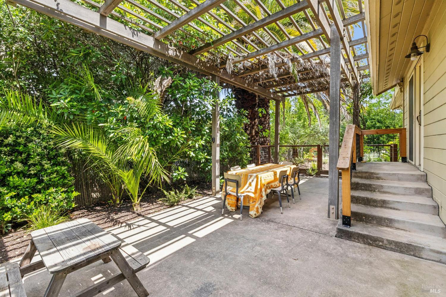 3055 Myrtledale Road Calistoga CA 94515