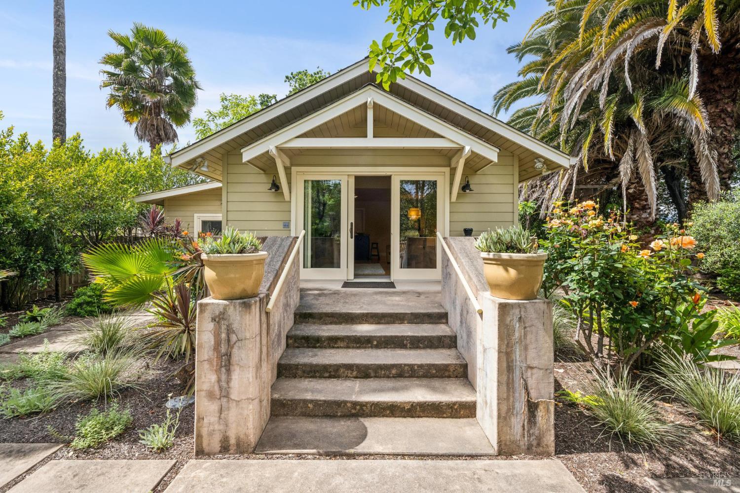 3055 Myrtledale Road Calistoga CA 94515