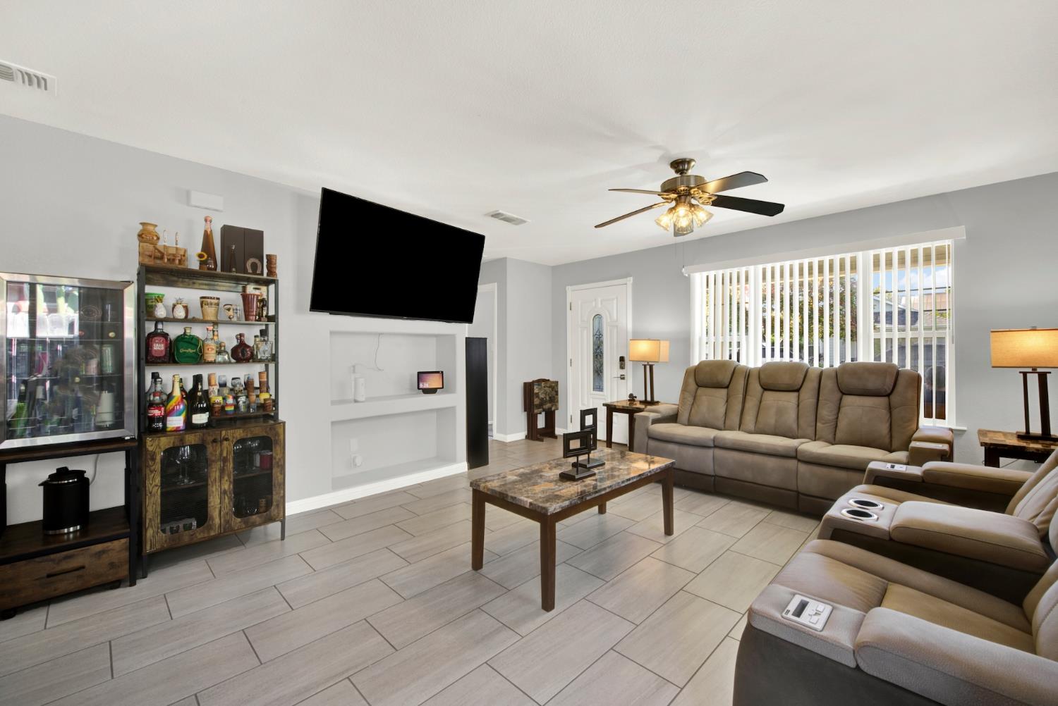 613 Manzanita Way Winters CA 95694