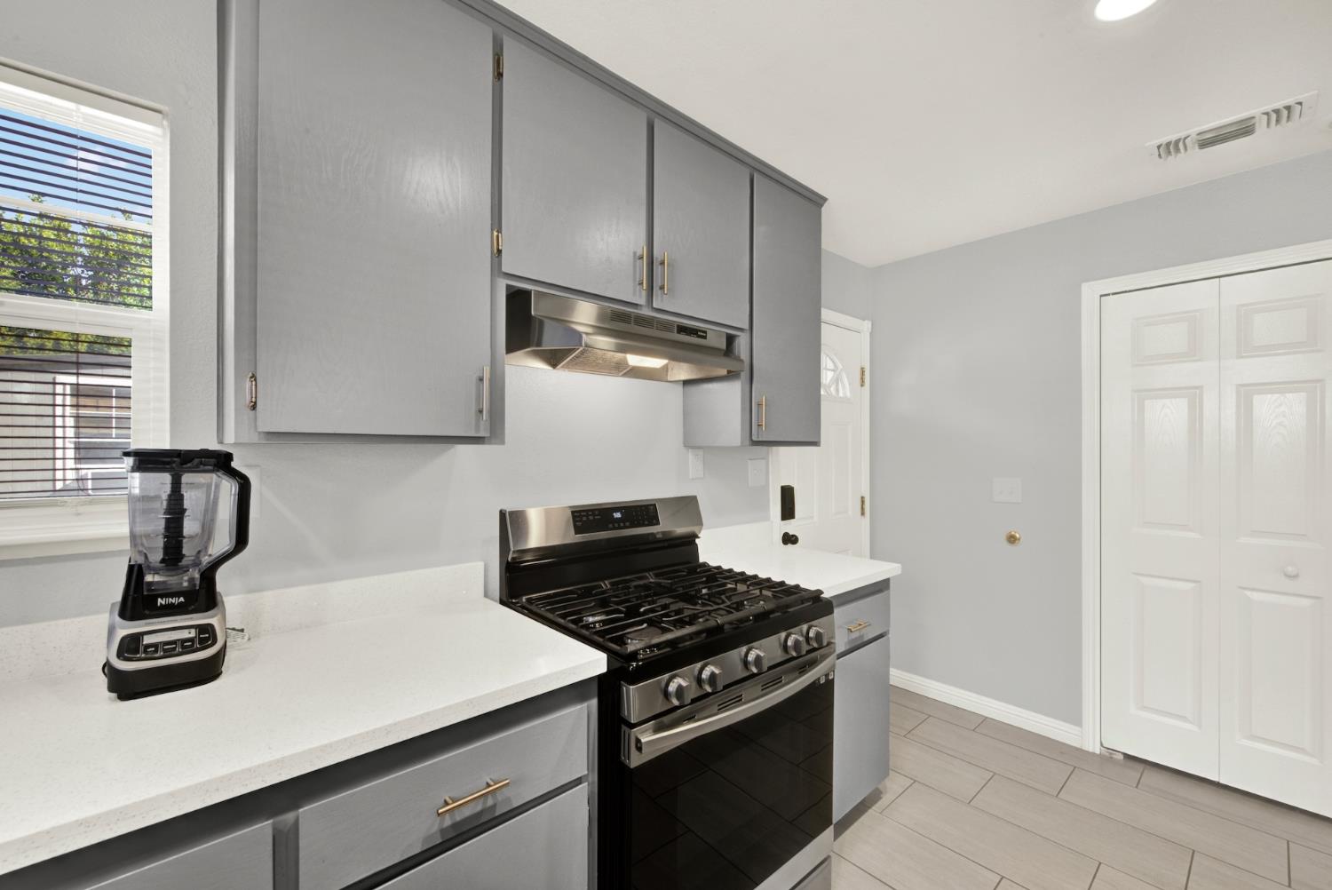 613 Manzanita Way Winters CA 95694