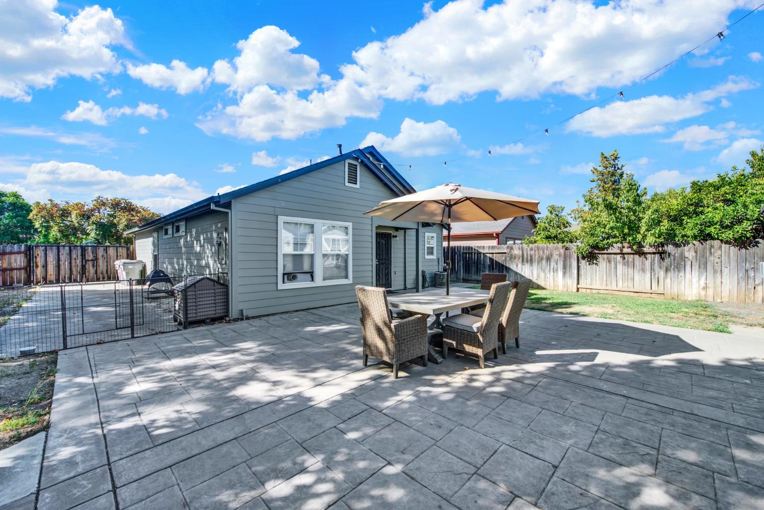 613 Manzanita Way Winters CA 95694