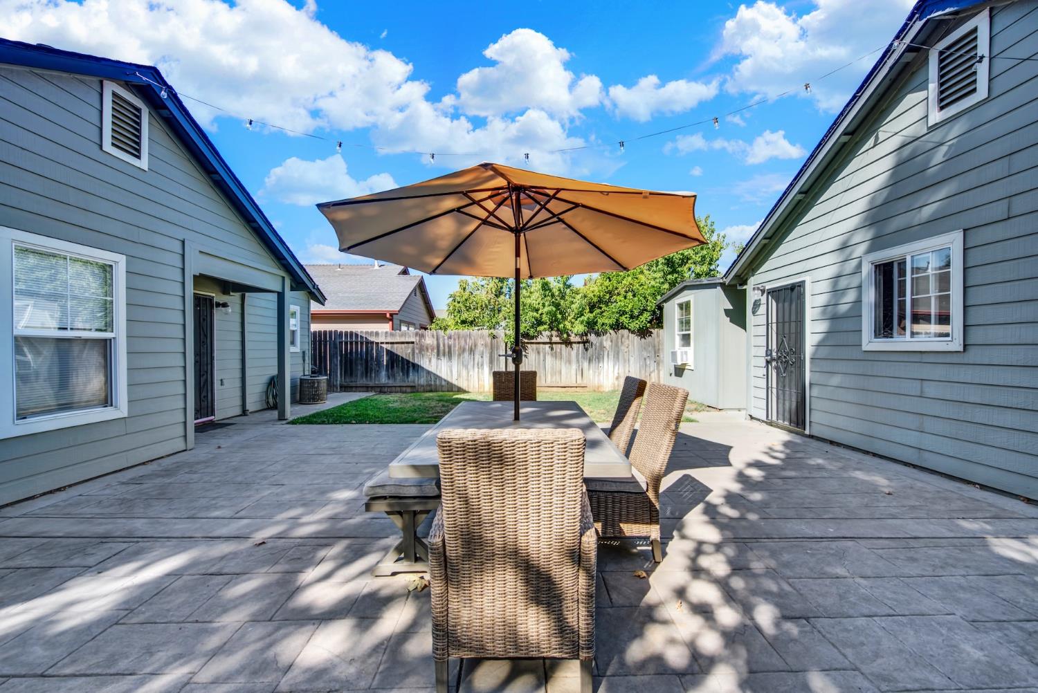 613 Manzanita Way Winters CA 95694