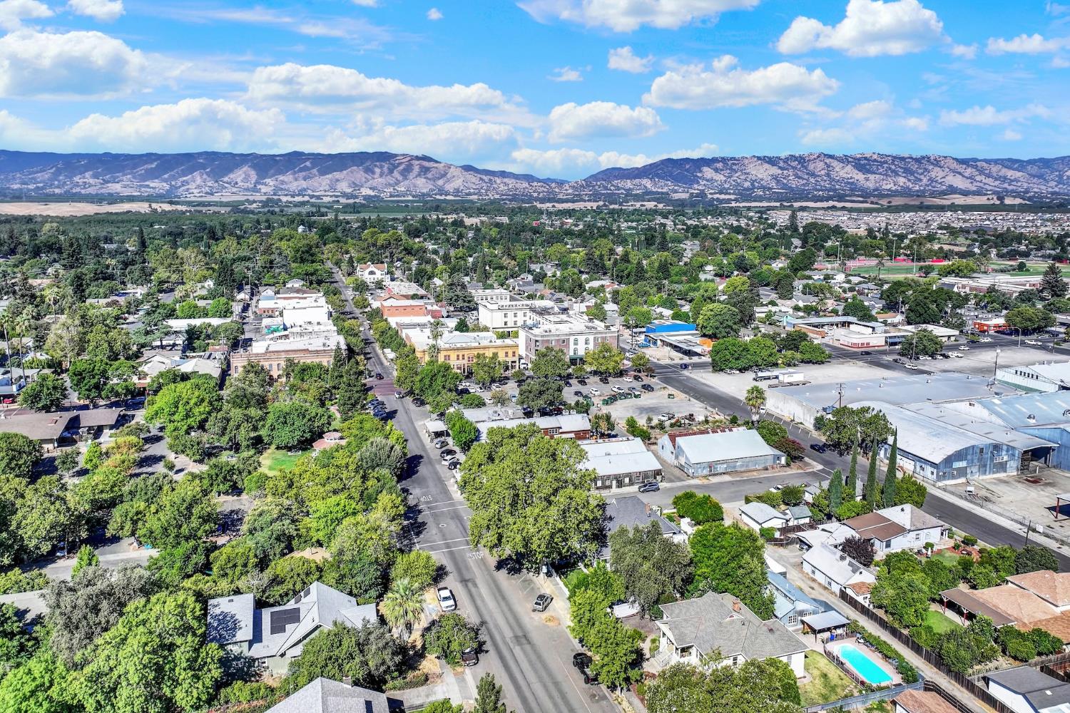 613 Manzanita Way Winters CA 95694