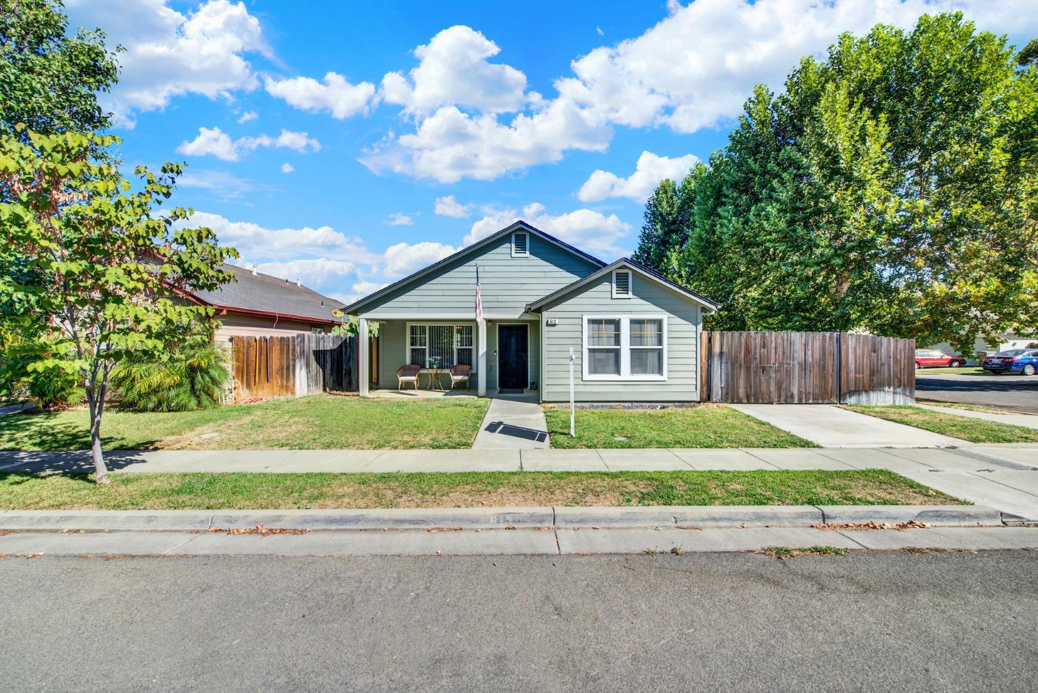 613 Manzanita Way Winters CA 95694