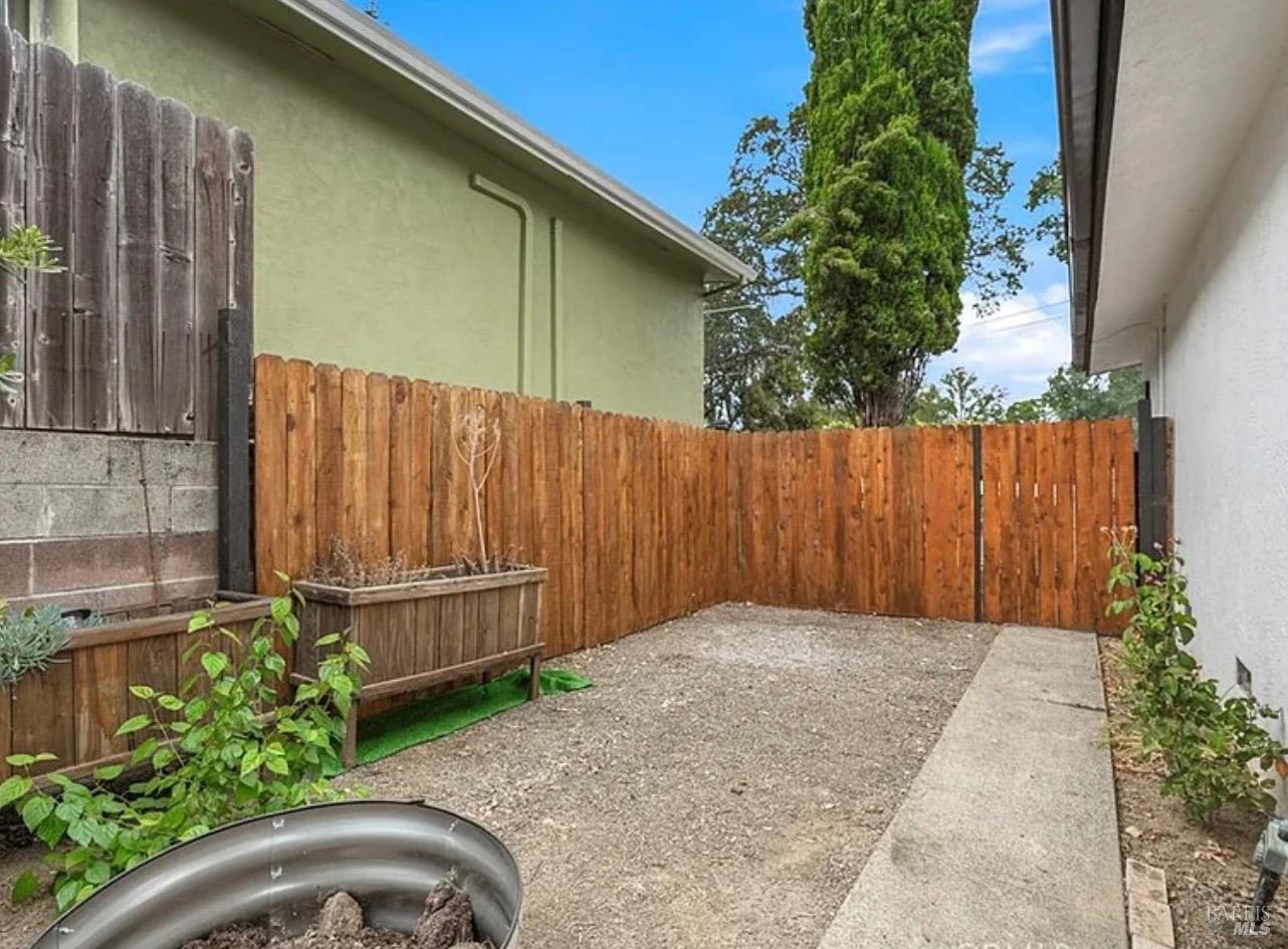 777 Seventh Street Lakeport CA 95453