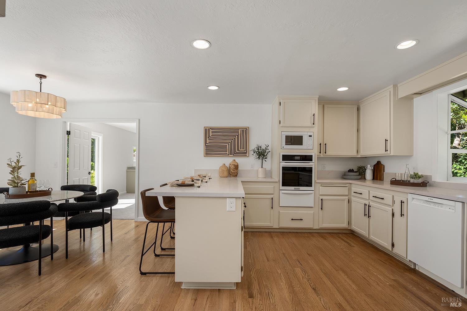 1470 High School Road Sebastopol CA 95472