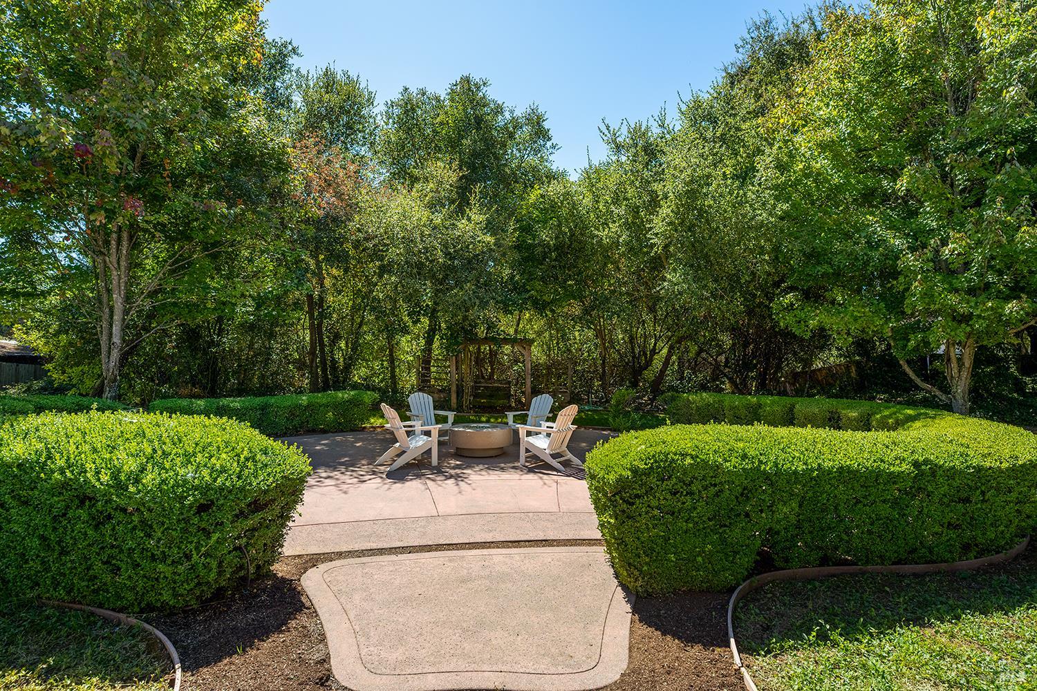 1470 High School Road Sebastopol CA 95472