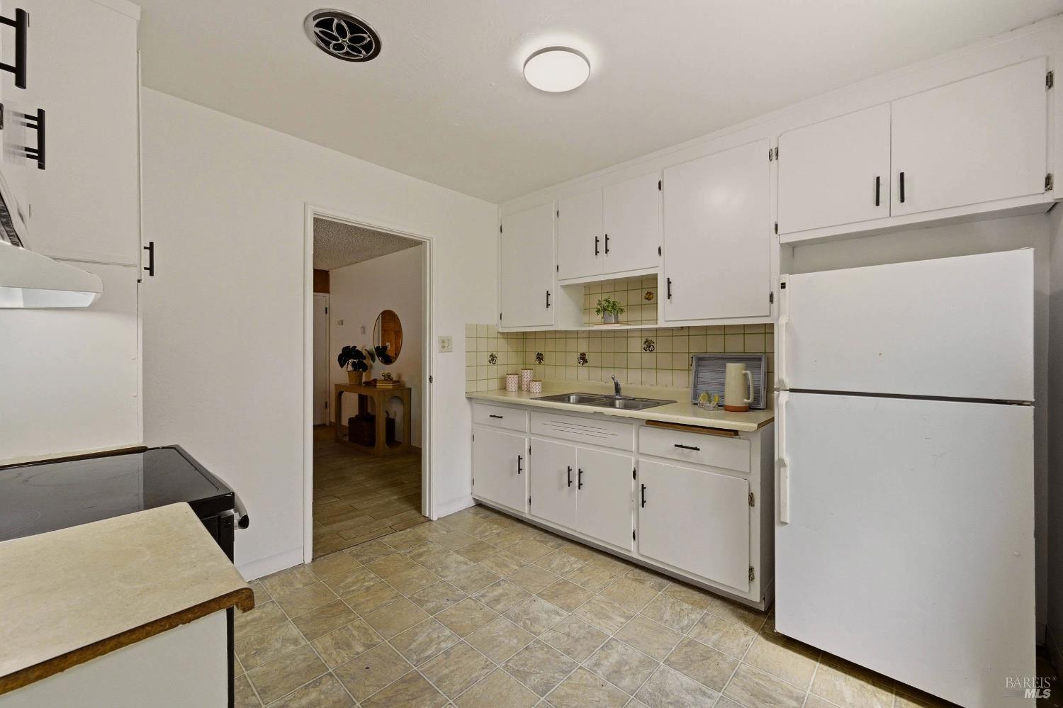 108 Lakewood Avenue Vallejo CA 94591