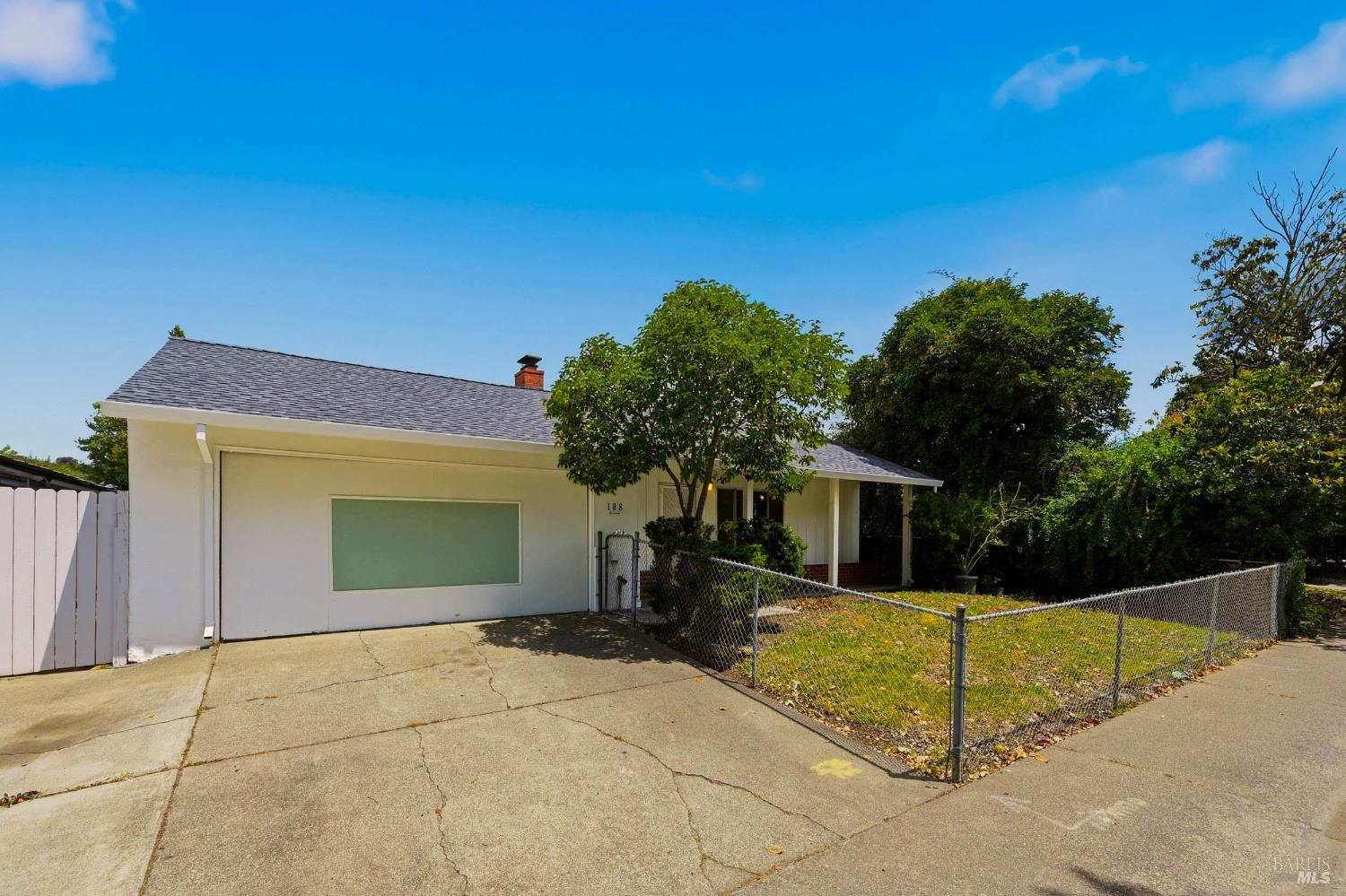 108 Lakewood Avenue Vallejo CA 94591