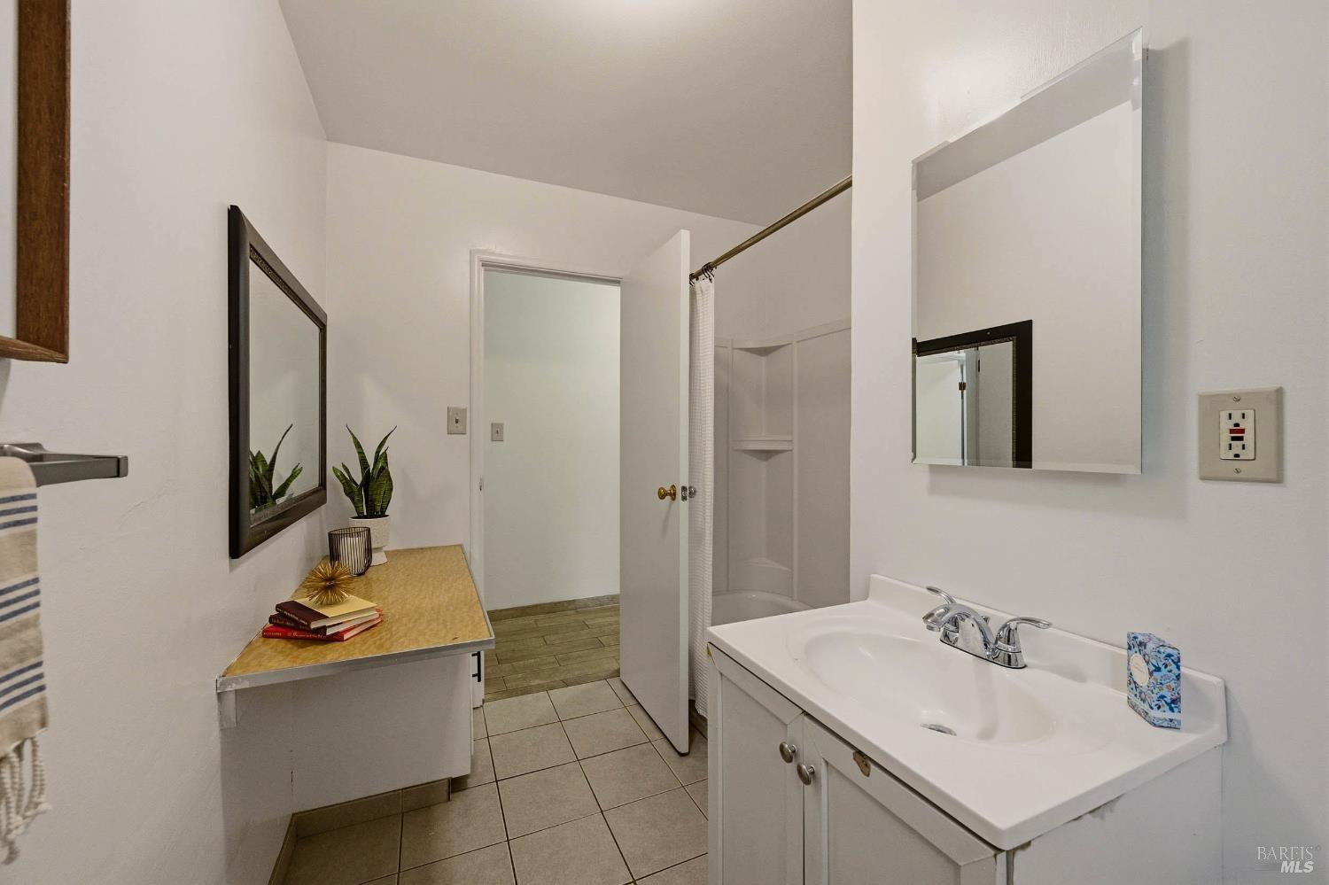 108 Lakewood Avenue Vallejo CA 94591
