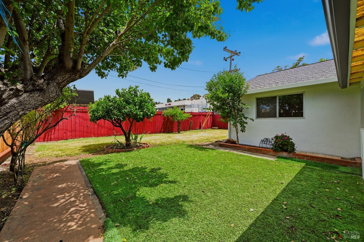 108 Lakewood Avenue Vallejo CA 94591