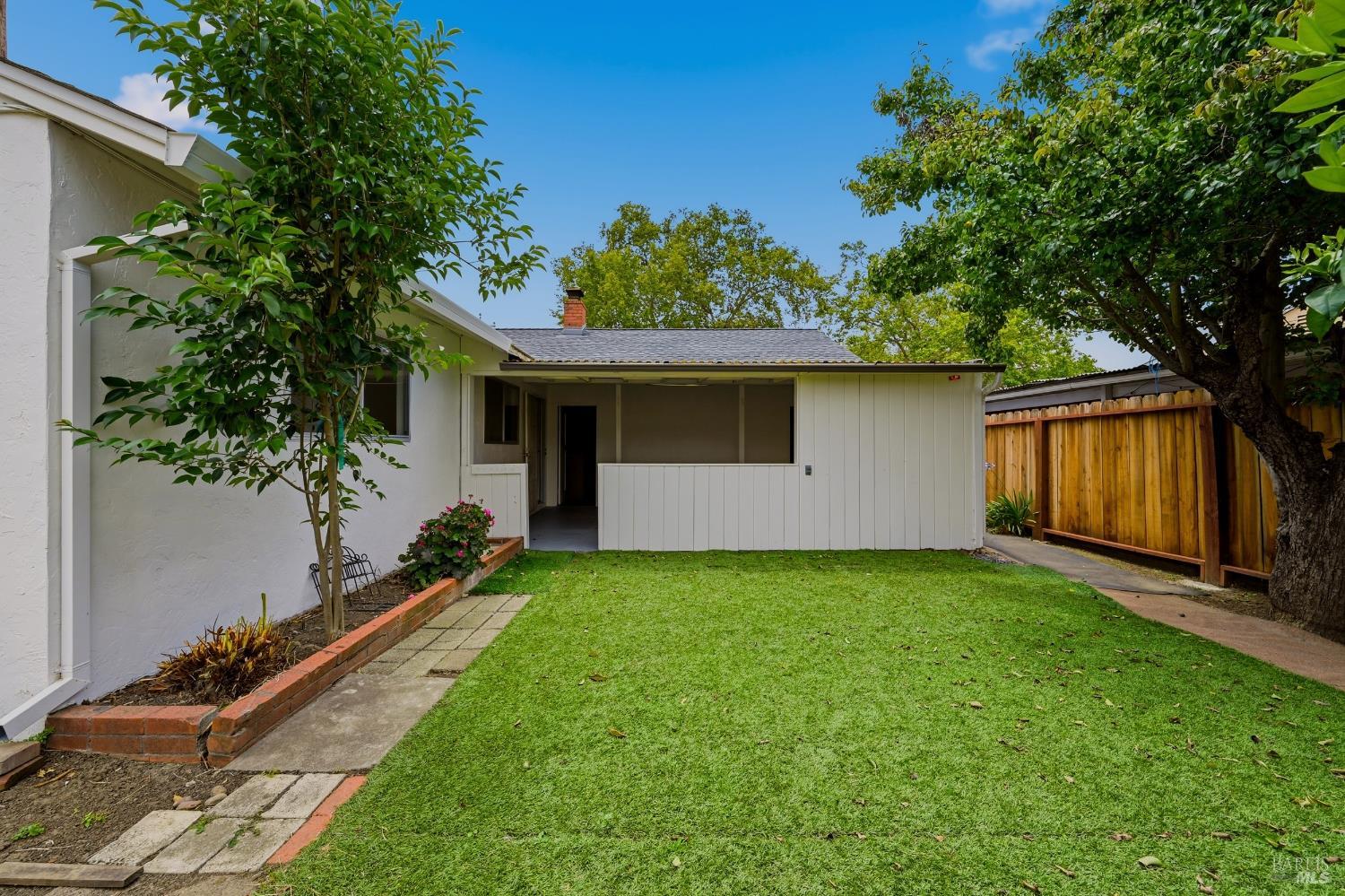 108 Lakewood Avenue Vallejo CA 94591