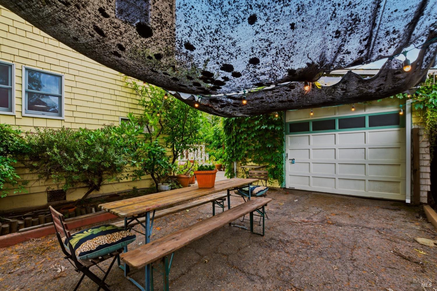 1134 Willow Avenue Napa CA 94559