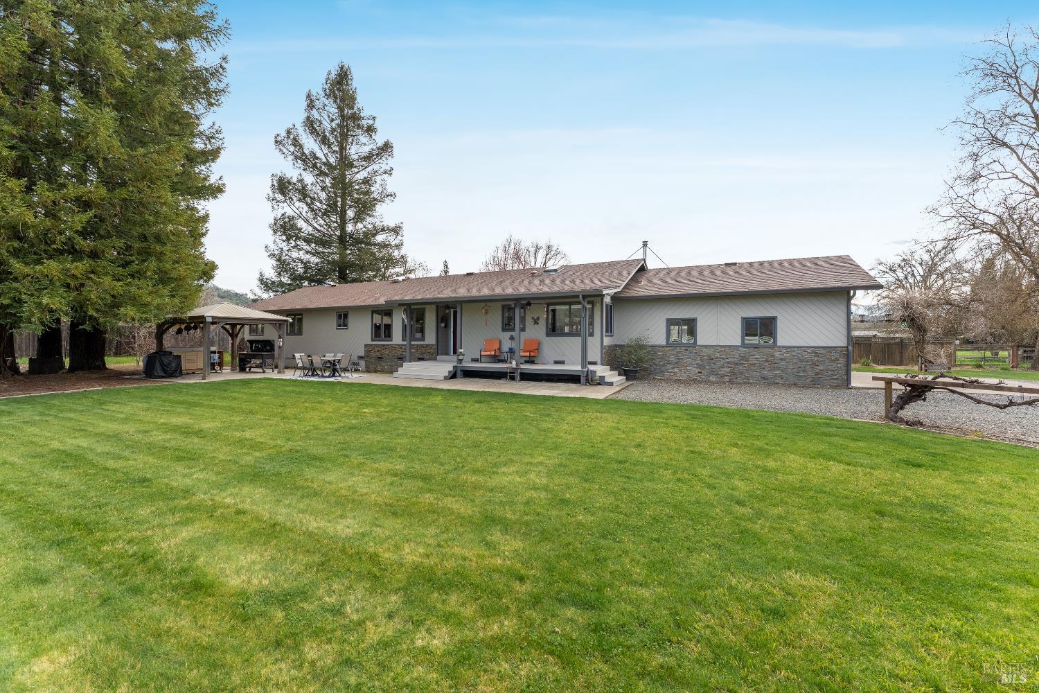 10450 Main Street Potter Valley CA 95469
