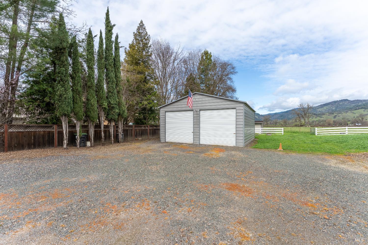 10450 Main Street Potter Valley CA 95469