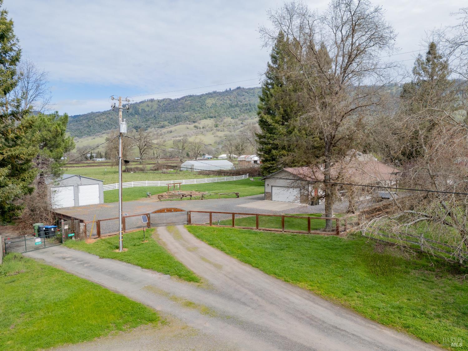 10450 Main Street Potter Valley CA 95469