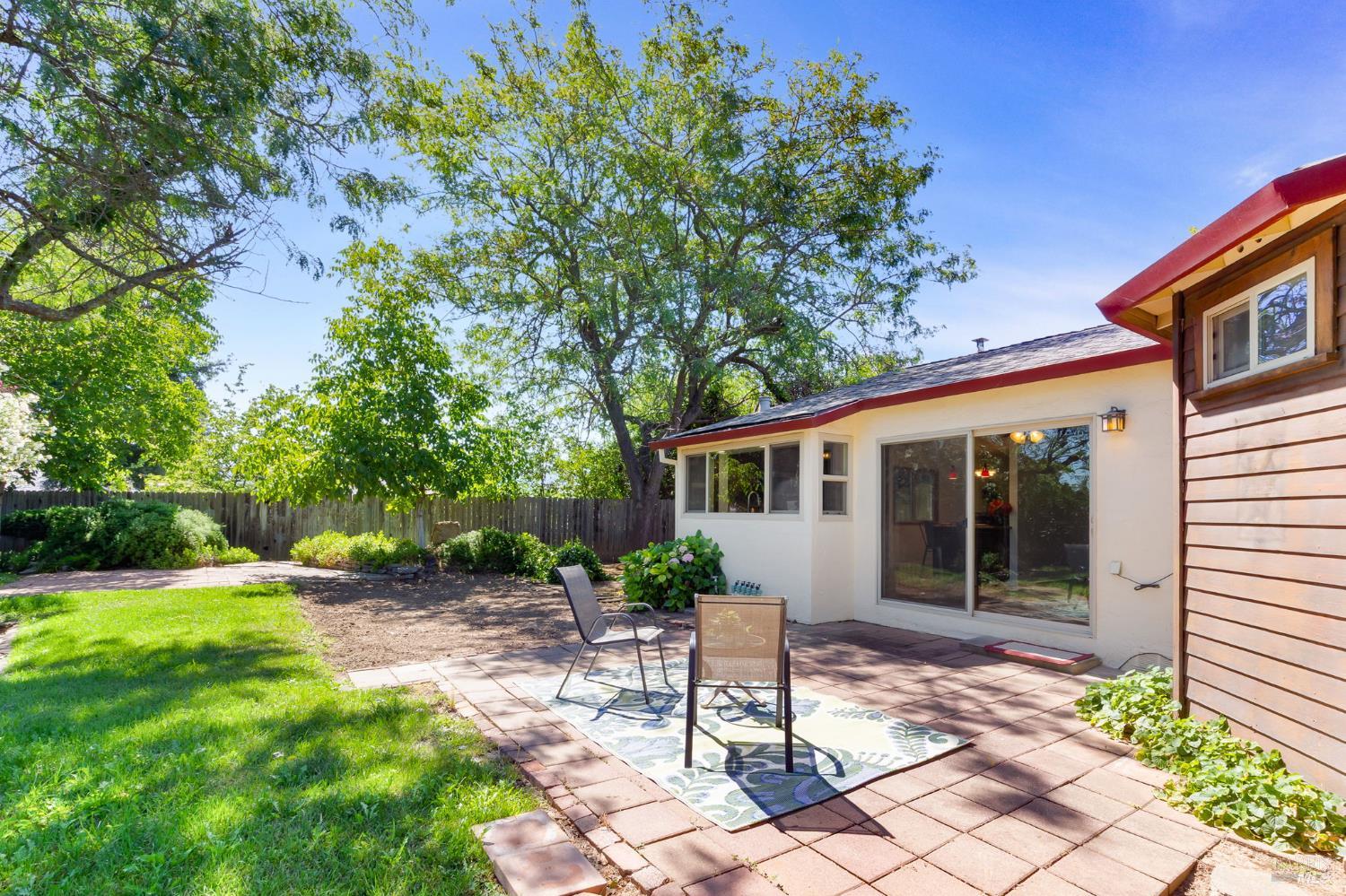 1360 Hemingway Court Dixon CA 95620